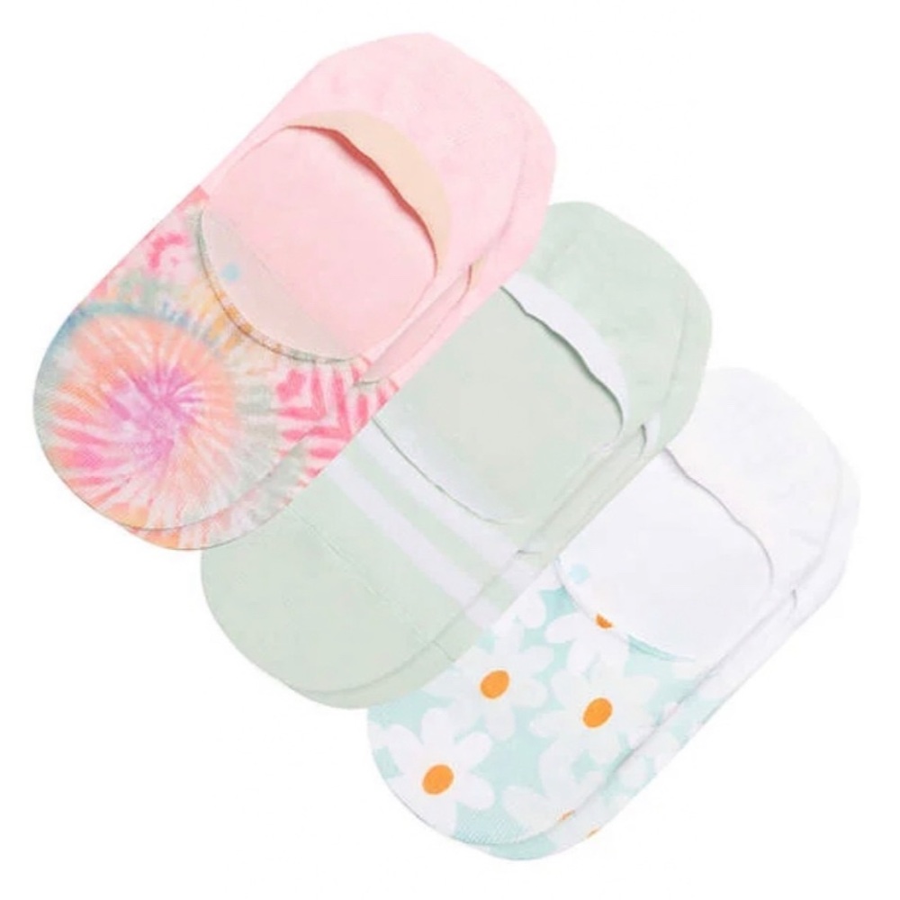NWT Toms Ultimate No Show Socks
Daisy Tie Dye 3 Pack NEW Medium Size
8 - 10.5